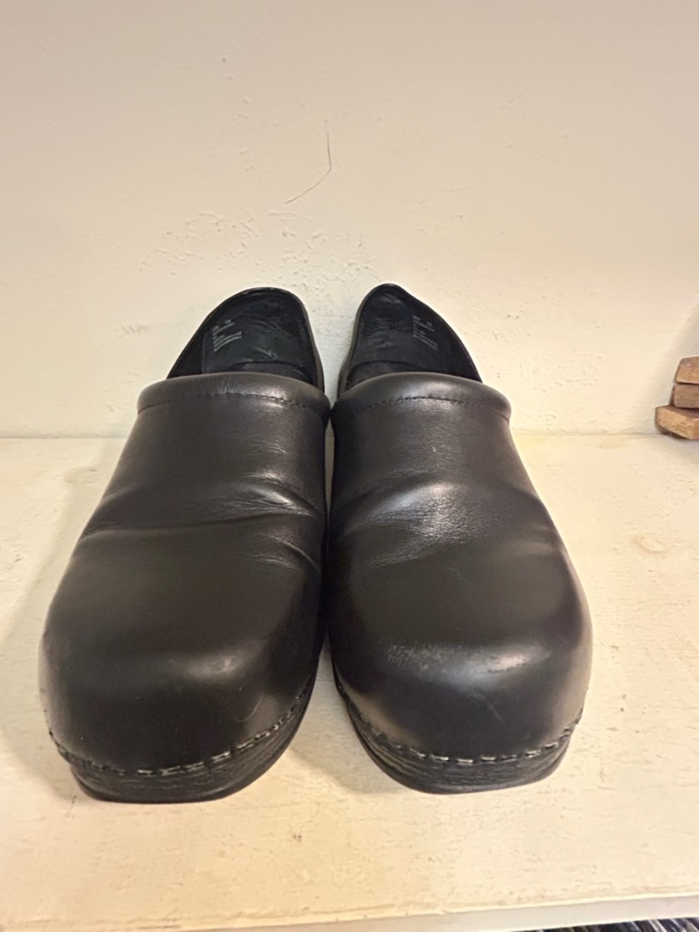 G.H. Bass & Co. Black Leather Slip-On Clog - Picture 6 of 15